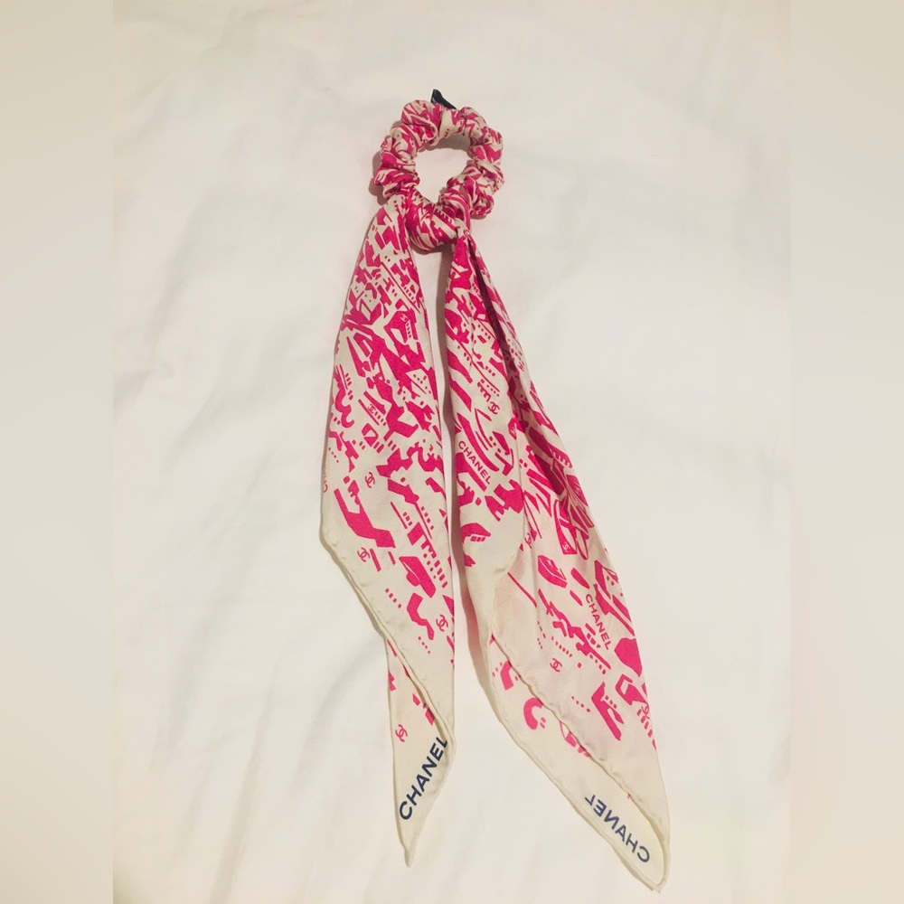 Chanel Scrunchie